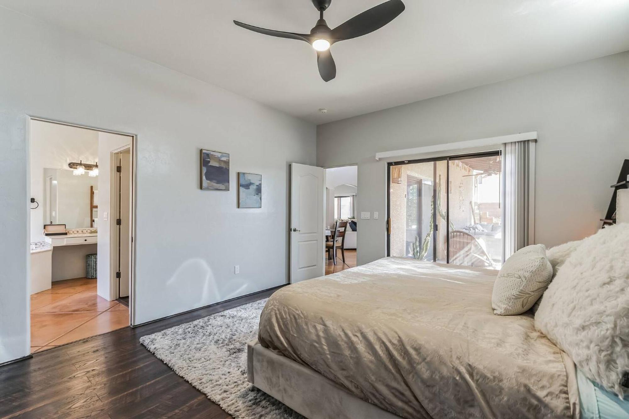 Holiday home Pristine Placita | Spa-like Oasis W/ Pool & Views