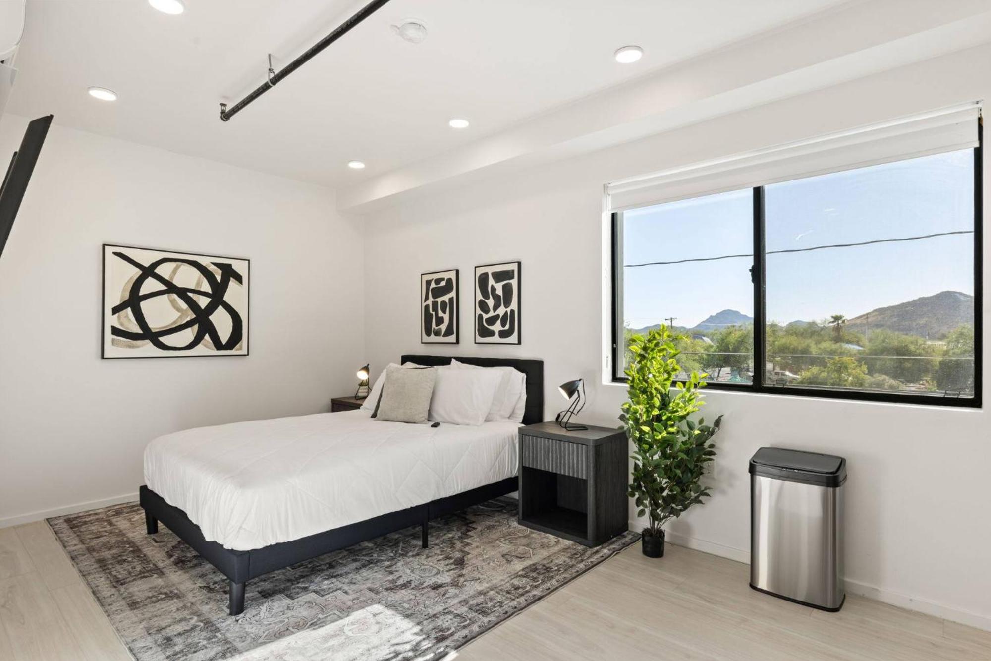Apartment Cozy 5points, Steps From Dt, Mins From Uofa *