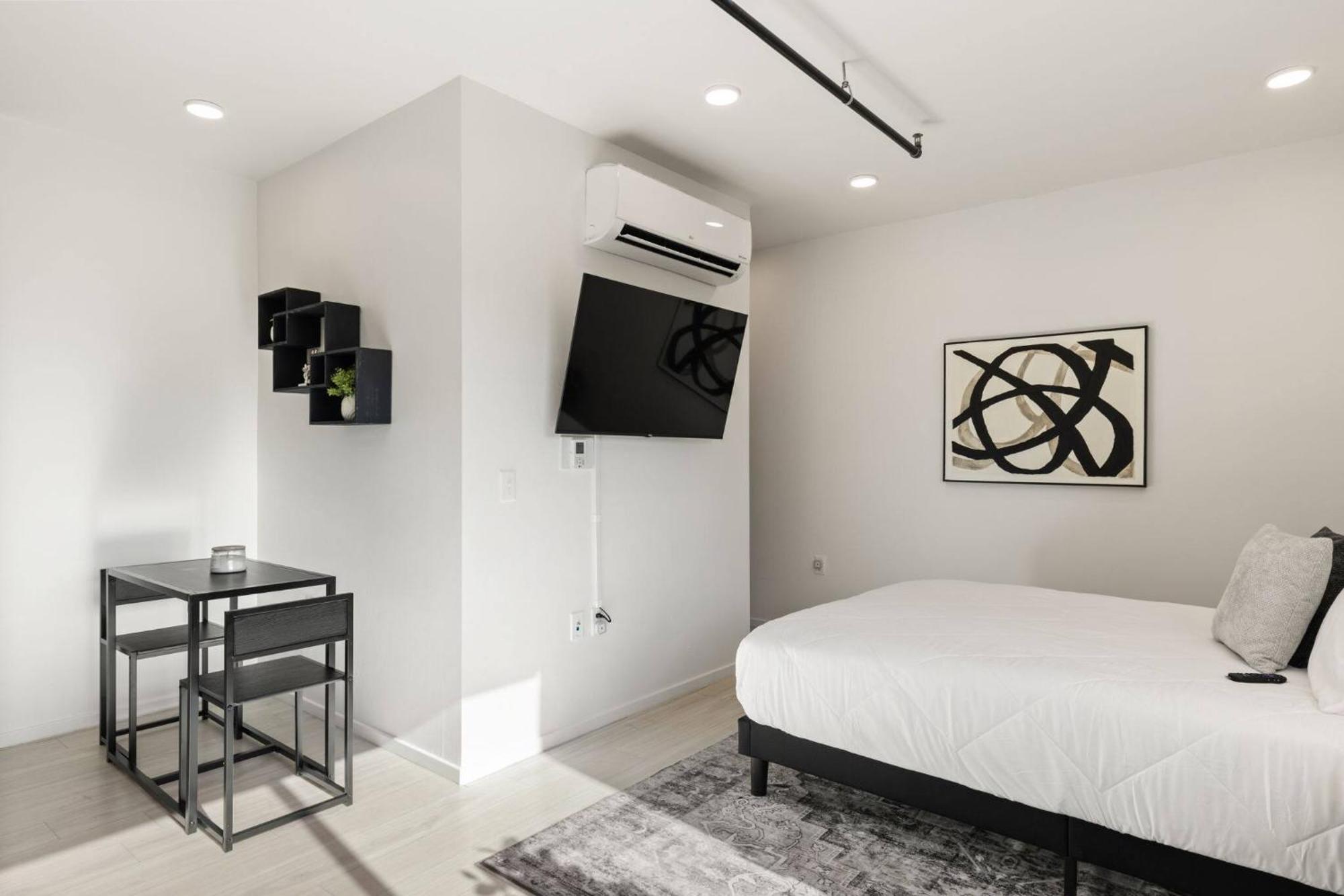 Apartment Cozy 5points, Steps From Dt, Mins From Uofa *