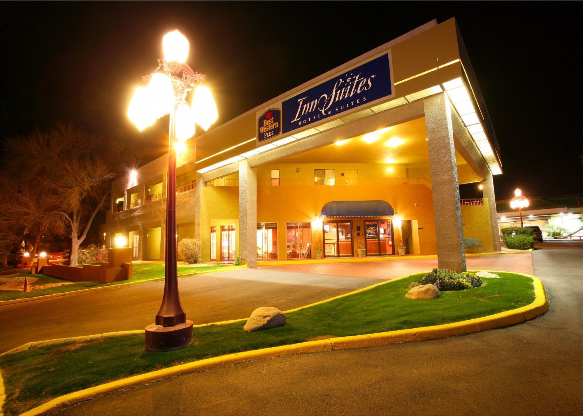 Hotel Western Innsuites Foothills & Casas Adobes