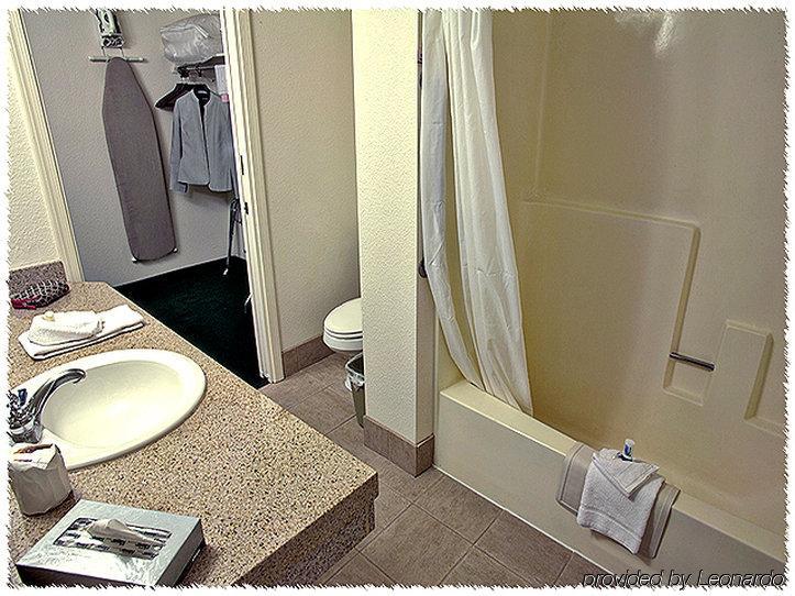 Homewood St. Philip's Plaza Hotel