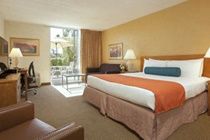 Hotel Riverpark Tucson