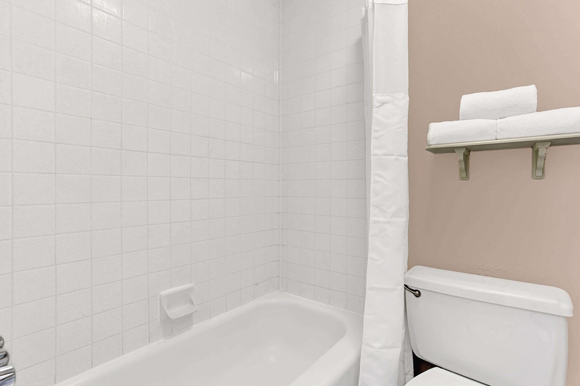 Hotel Days By Wyndham Center Tucson