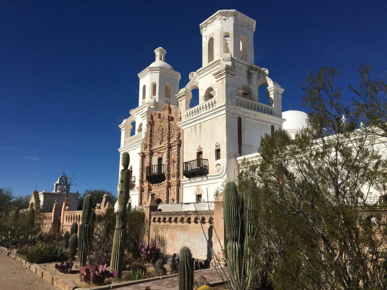 Casa De Artistas 2 Bedroom By Casago * Tucson