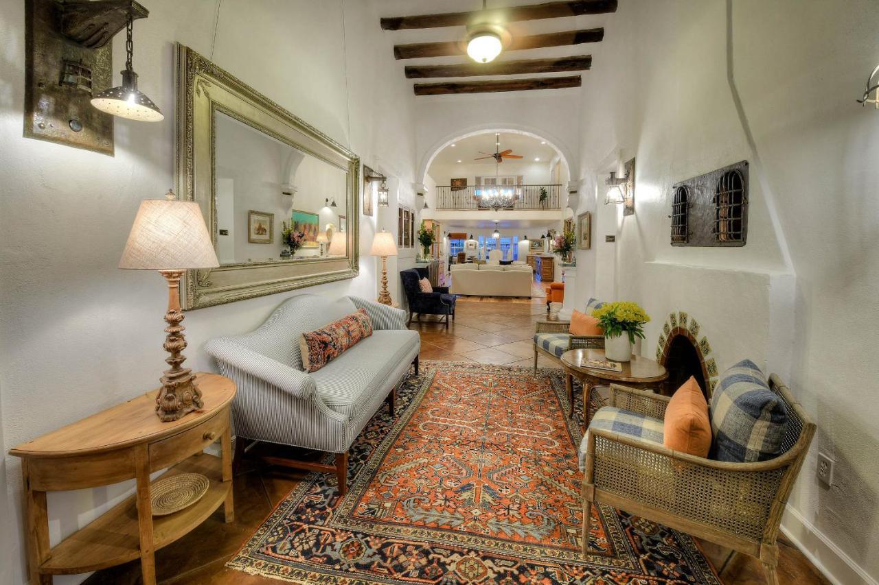 Inn Armory Park 4*