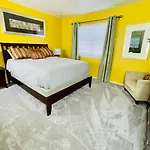 Casas Adobes Condo