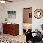 Amazing And Cool 2-Bedroom Unit In Central Tucson