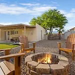 Pool, Fire Pit, Ping-Pong