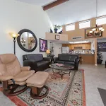 Charming Foothills Condo