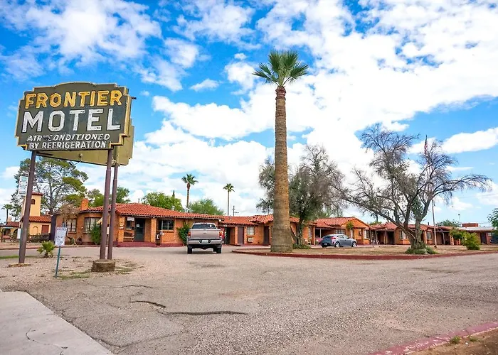 Frontier Motel