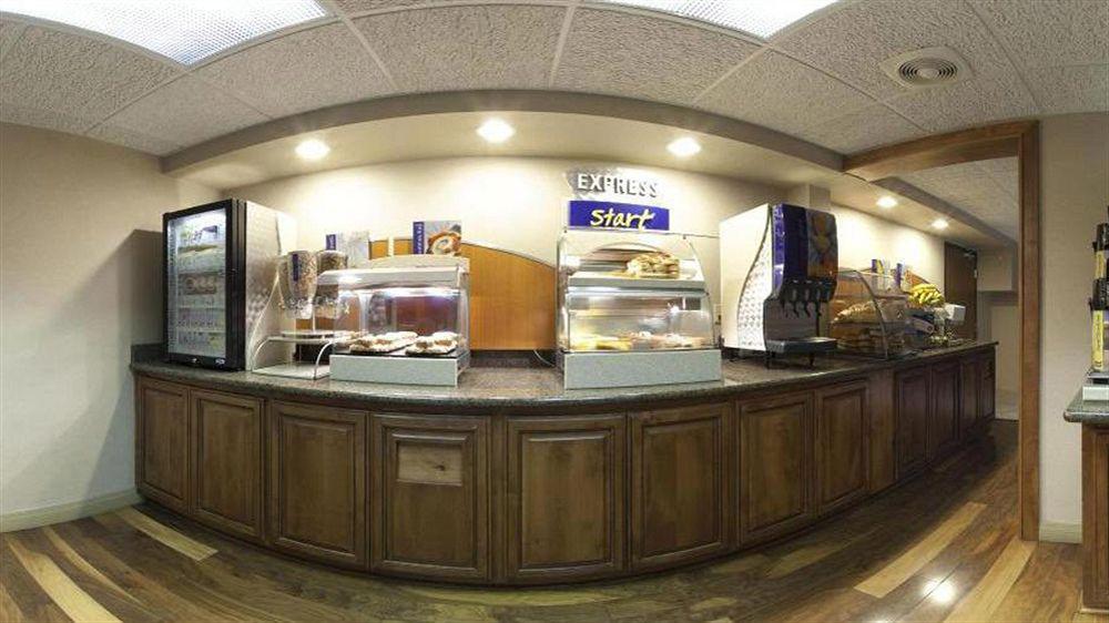 Express Tucson-airport By Ihg Hotel Tucson