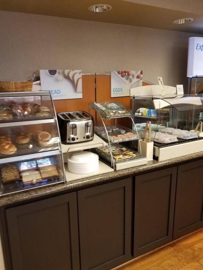 Express Tucson-airport By Ihg Hotel