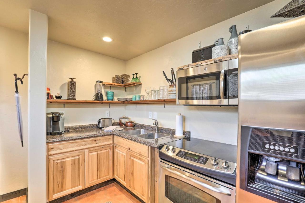 Holiday home Pet-friendly Casita Shared Hot Tub And Porch Tucson