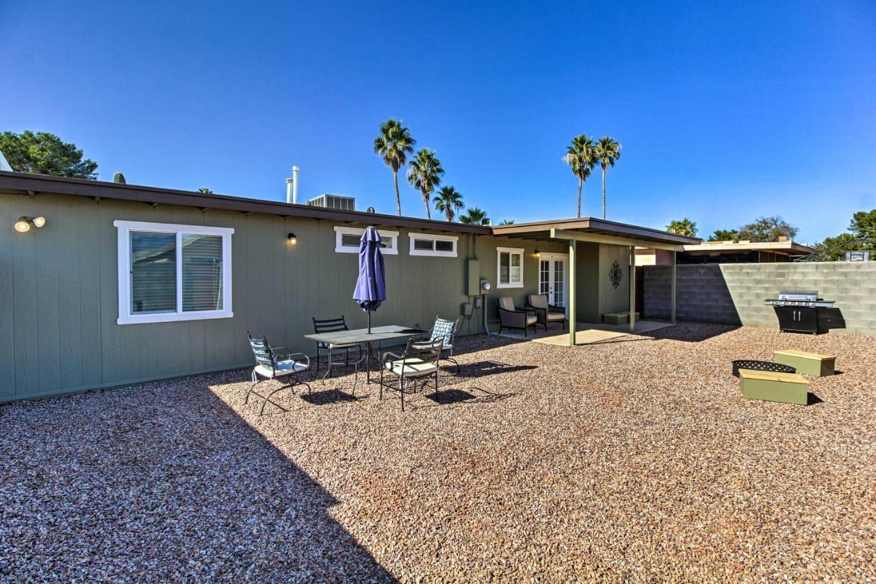 Sun-dappled With Patio And Grill! Holiday home