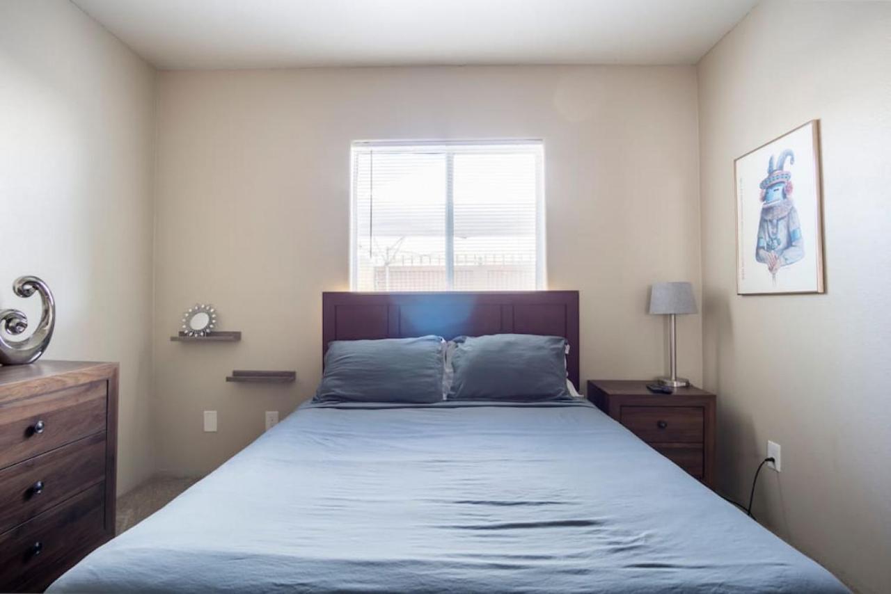 Comfortable And Bright 3-bedroom In Tucson