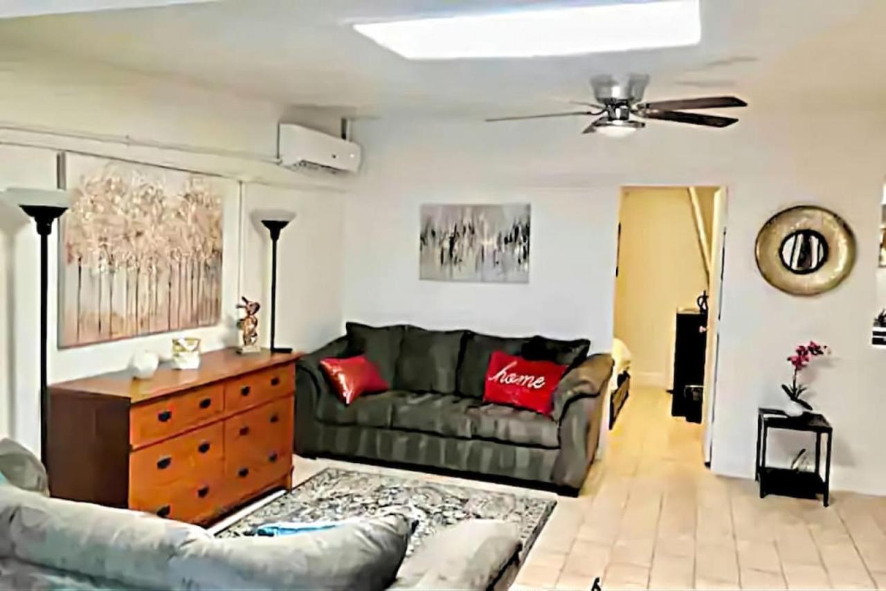 Amazing And Cool 2-bedroom Unit In Apartment