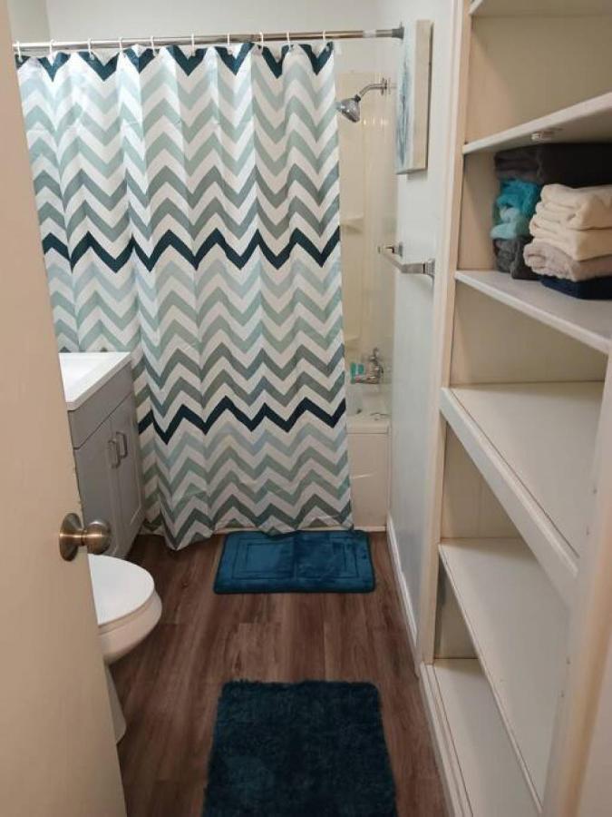 Amazing And Cool 2-bedroom Unit In *