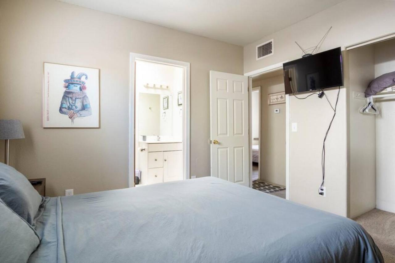 Holiday home Comfortable And Bright 3-bedroom In *