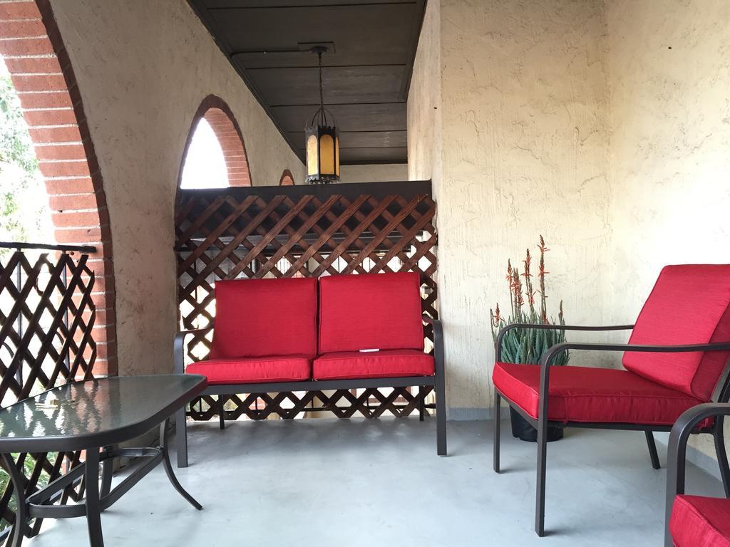 Apartment Casas Adobes *