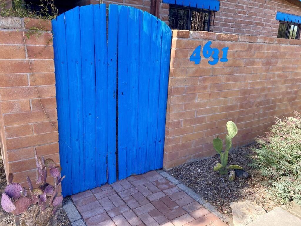 Casa Azul: Pet-friendly Adobe Oasis In Location Tucson