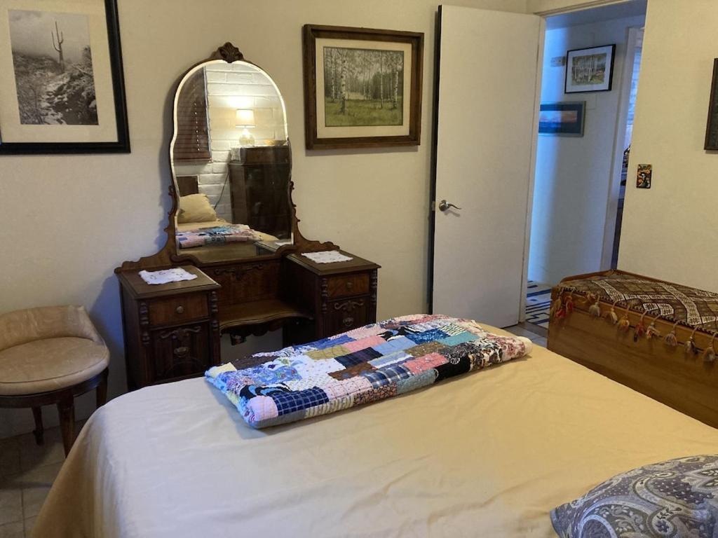 Holiday home Casa Azul: Pet-friendly Adobe Oasis In Location *