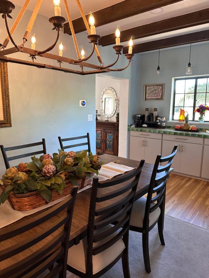 Bed & Breakfast Sam Hughes *