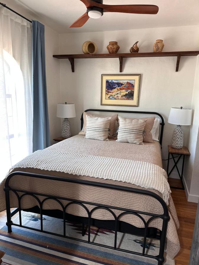 Bed & Breakfast Sam Hughes *