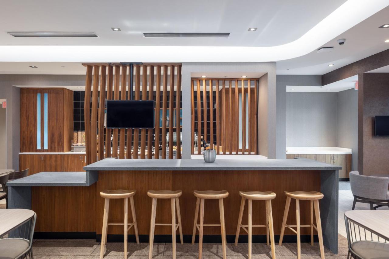 Hotel Springhill By Marriott At The Bridges 2*