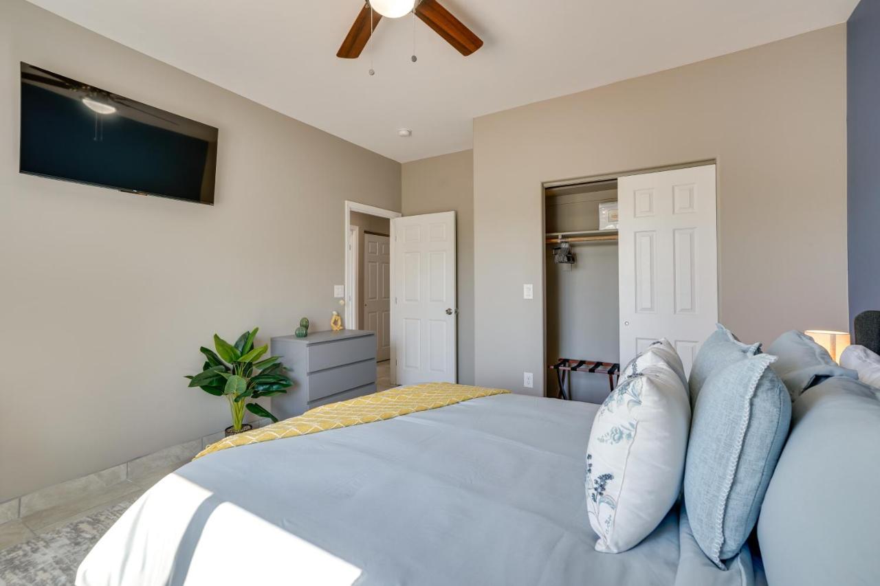 Vacation With Community Pool! Holiday home