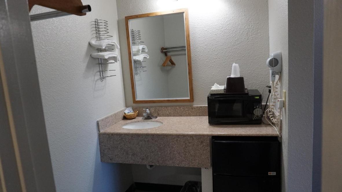 Travel 2* Tucson