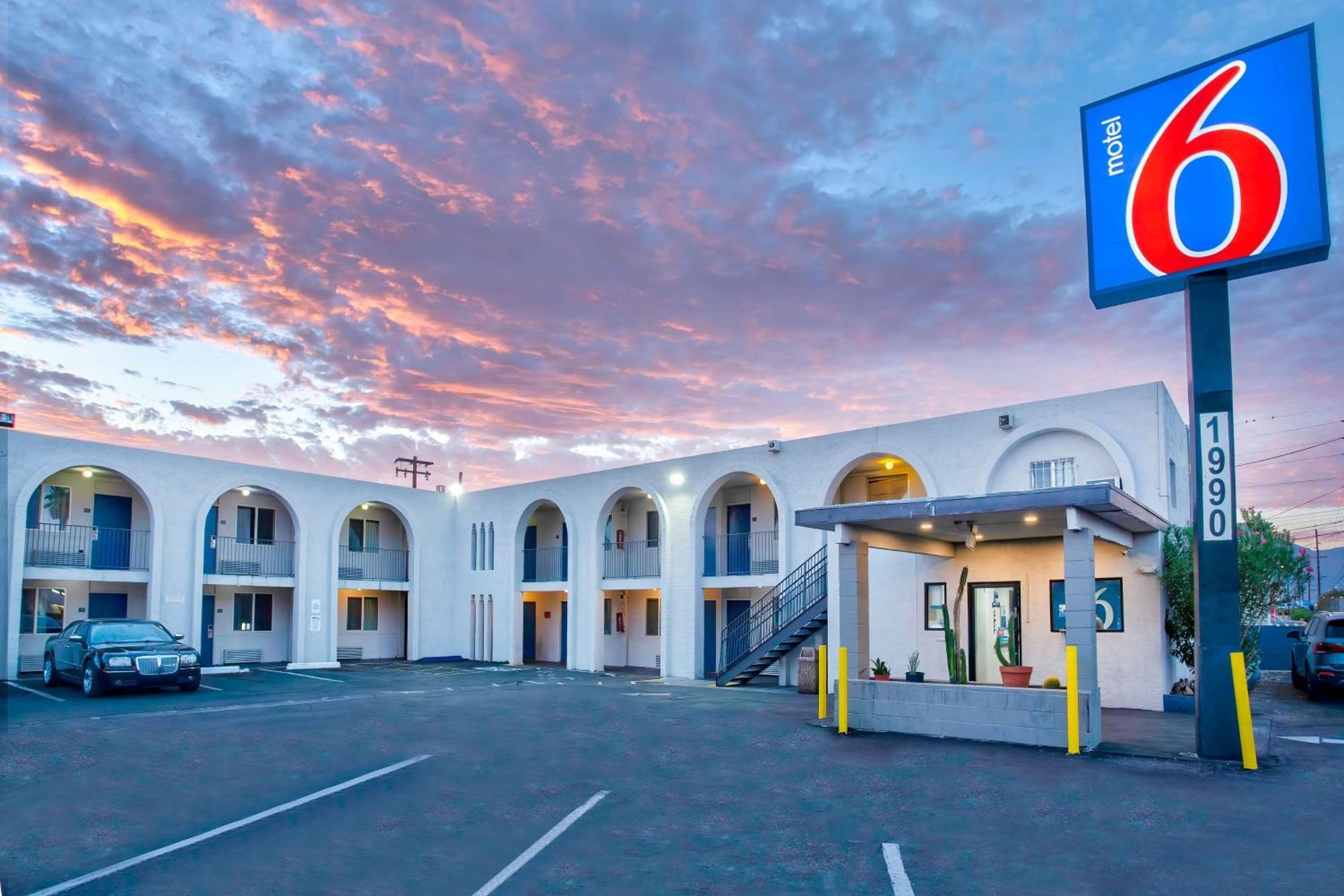 6 Tucson, Az - East Williams Center Hotel