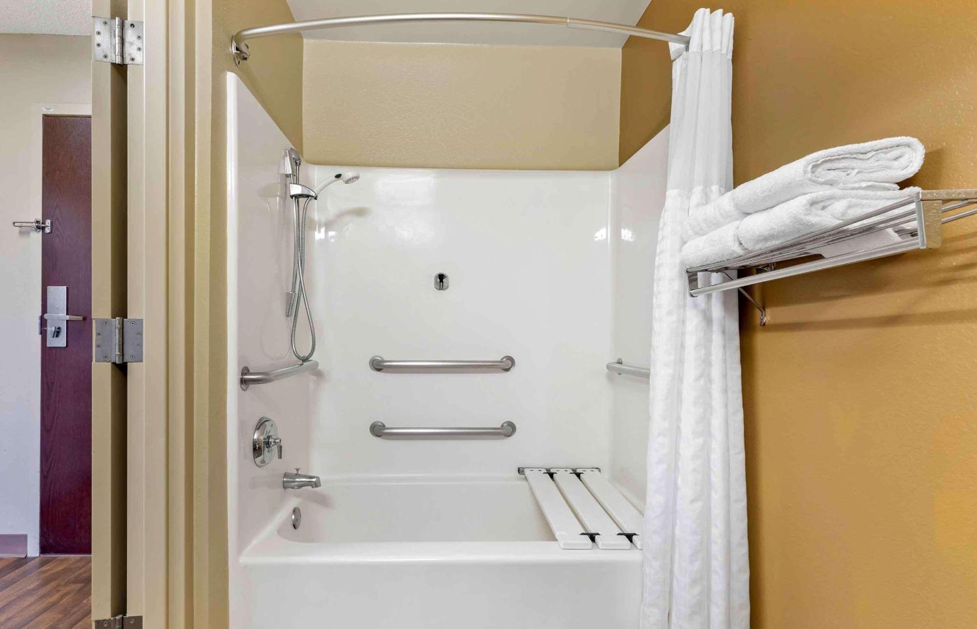 Extended America - - Grant Road Hotel 2*
