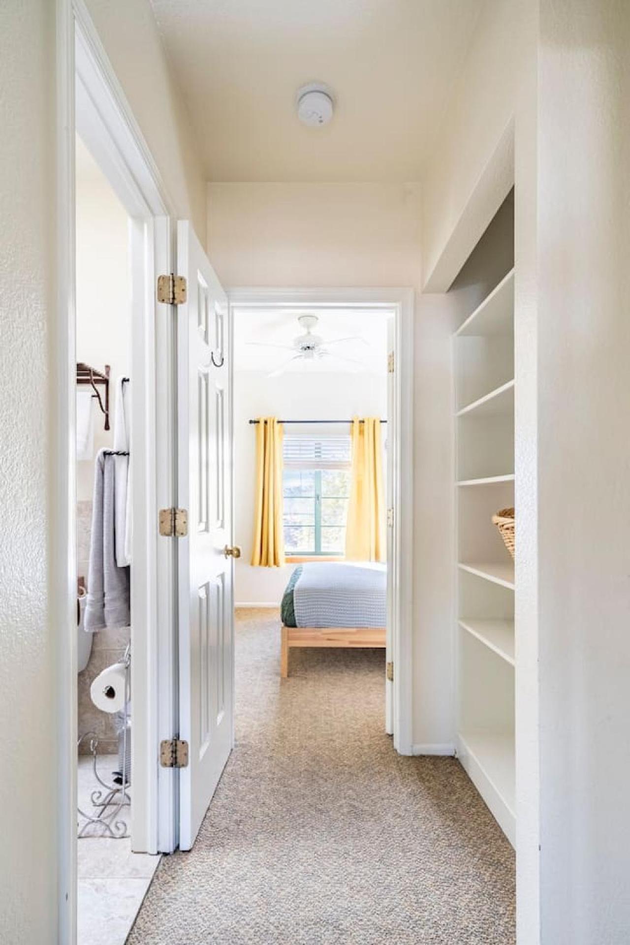 Vibrant 2br Dt Living, Stylish & Serene Apartment Tucson