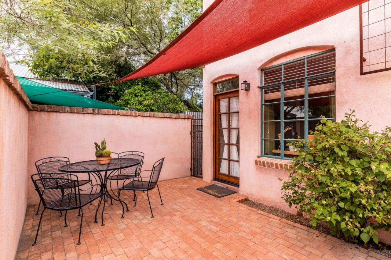 Vibrant 2br Dt Living, Stylish & Serene Tucson