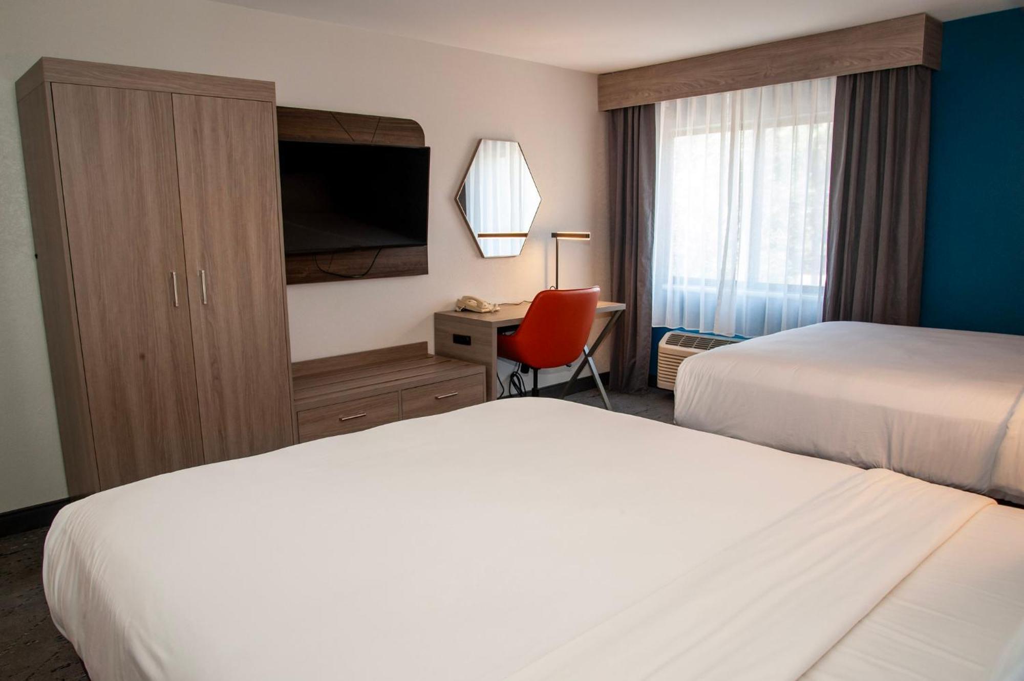 Express Tucson-airport By Ihg Hotel 2*