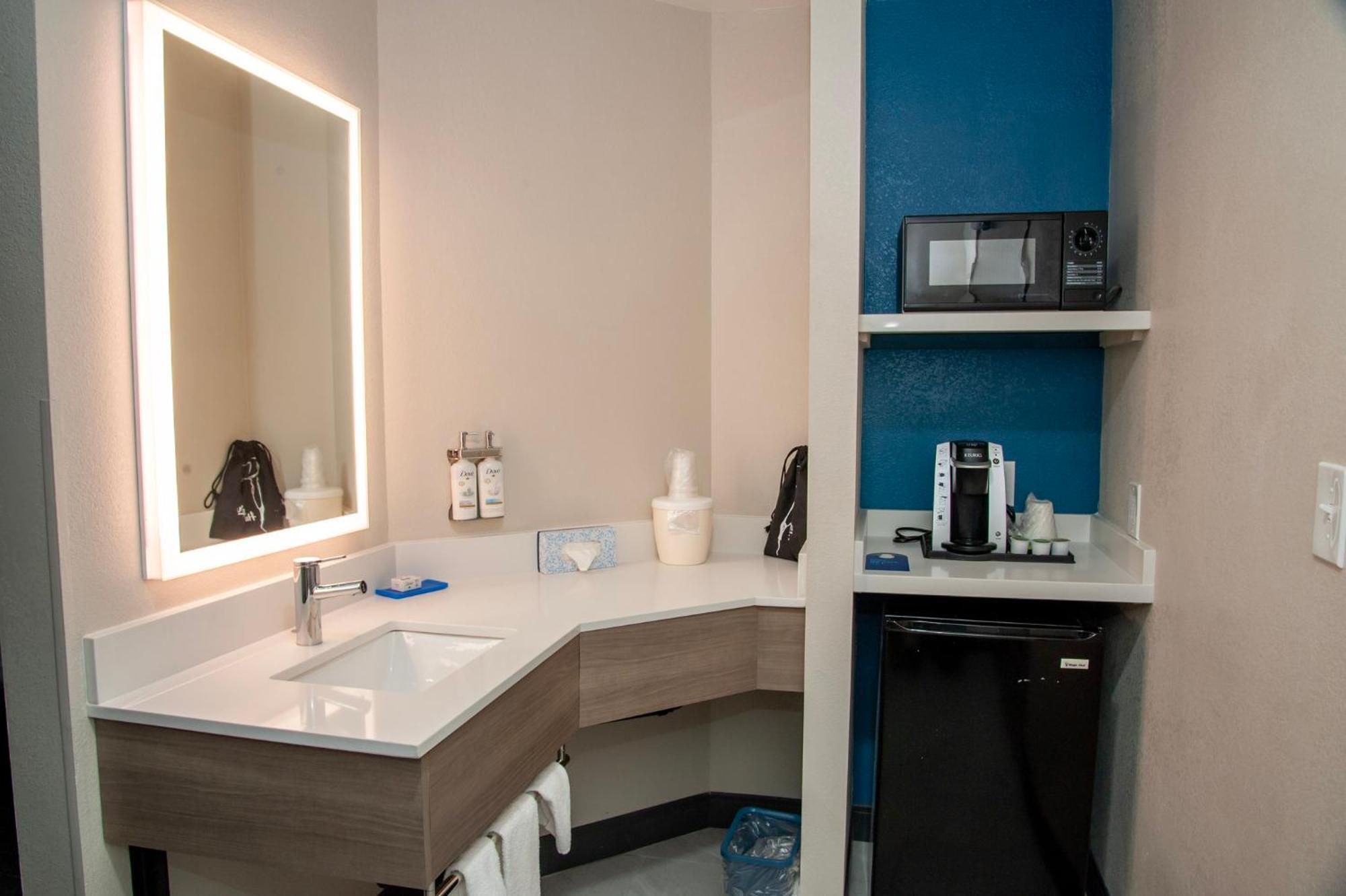 Express Tucson-airport By Ihg Hotel Tucson