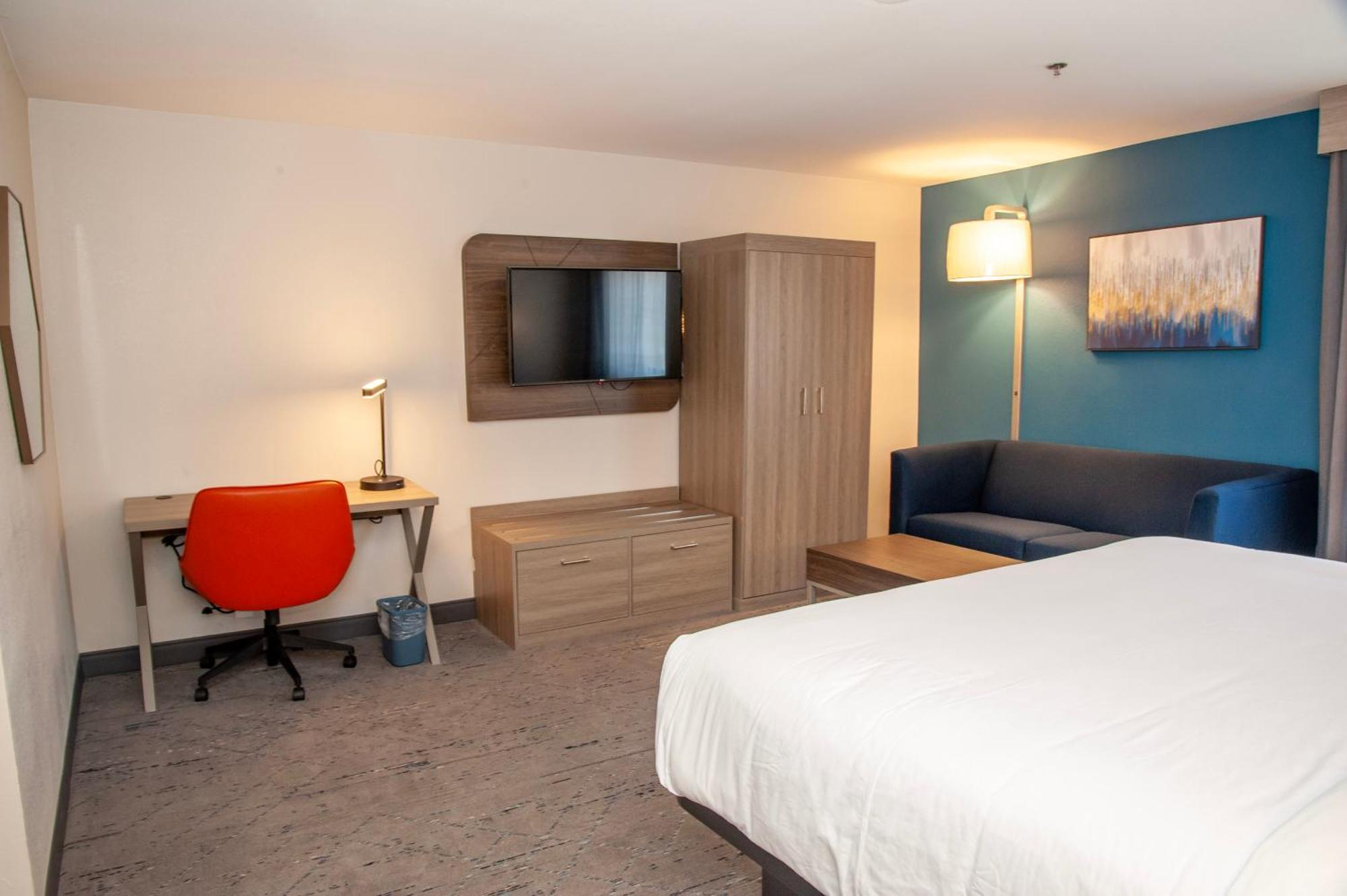 Express Tucson-airport By Ihg 2*
