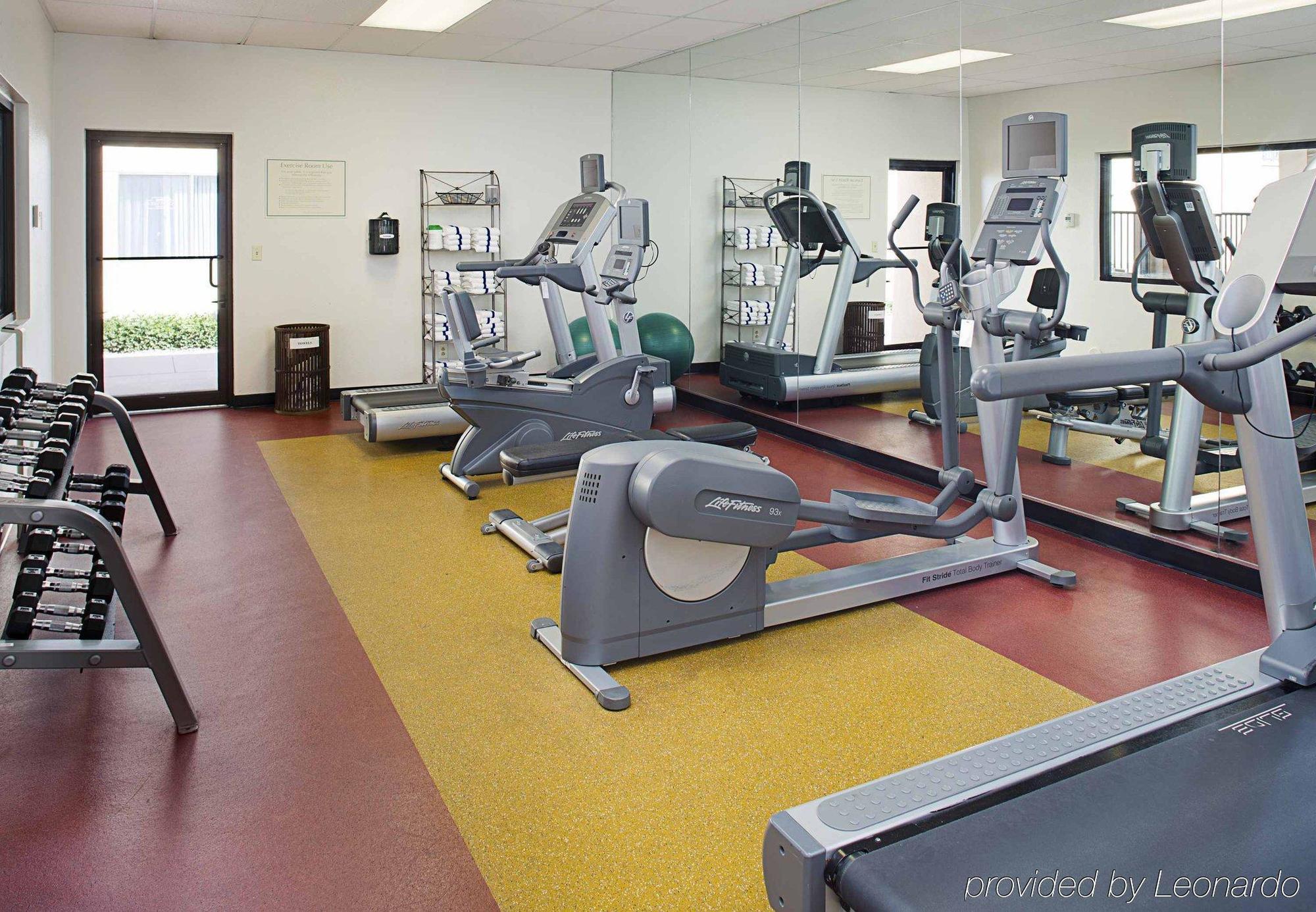 Courtyard By Marriott Williams Centre Hotel 3*
