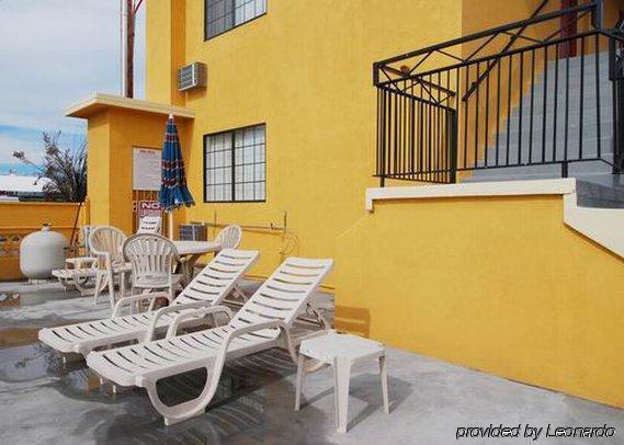 Hotel Econo 2*