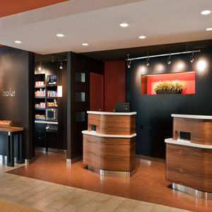 Hotel Courtyard By Marriott Williams Centre