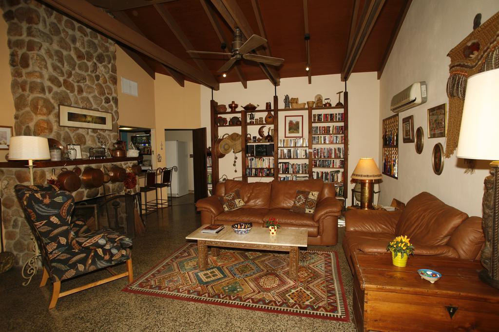 Bed & Breakfast Sam Hughes 3*