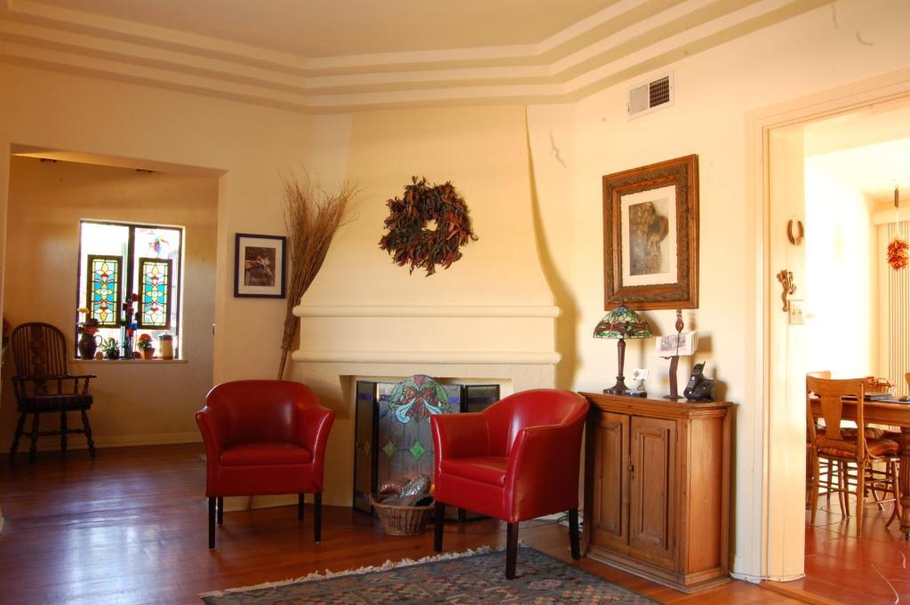Sam Hughes Bed & Breakfast