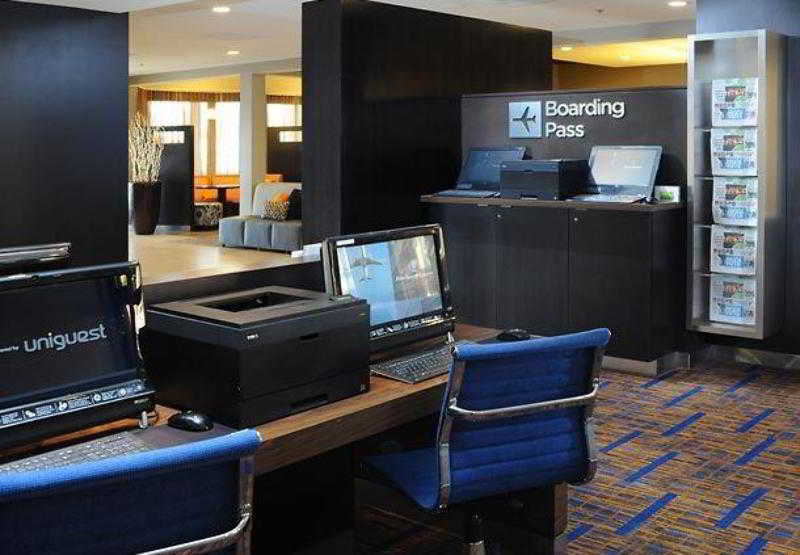 Courtyard Airport Hotel Tucson