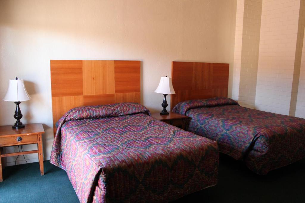 Frontier Motel Tucson
