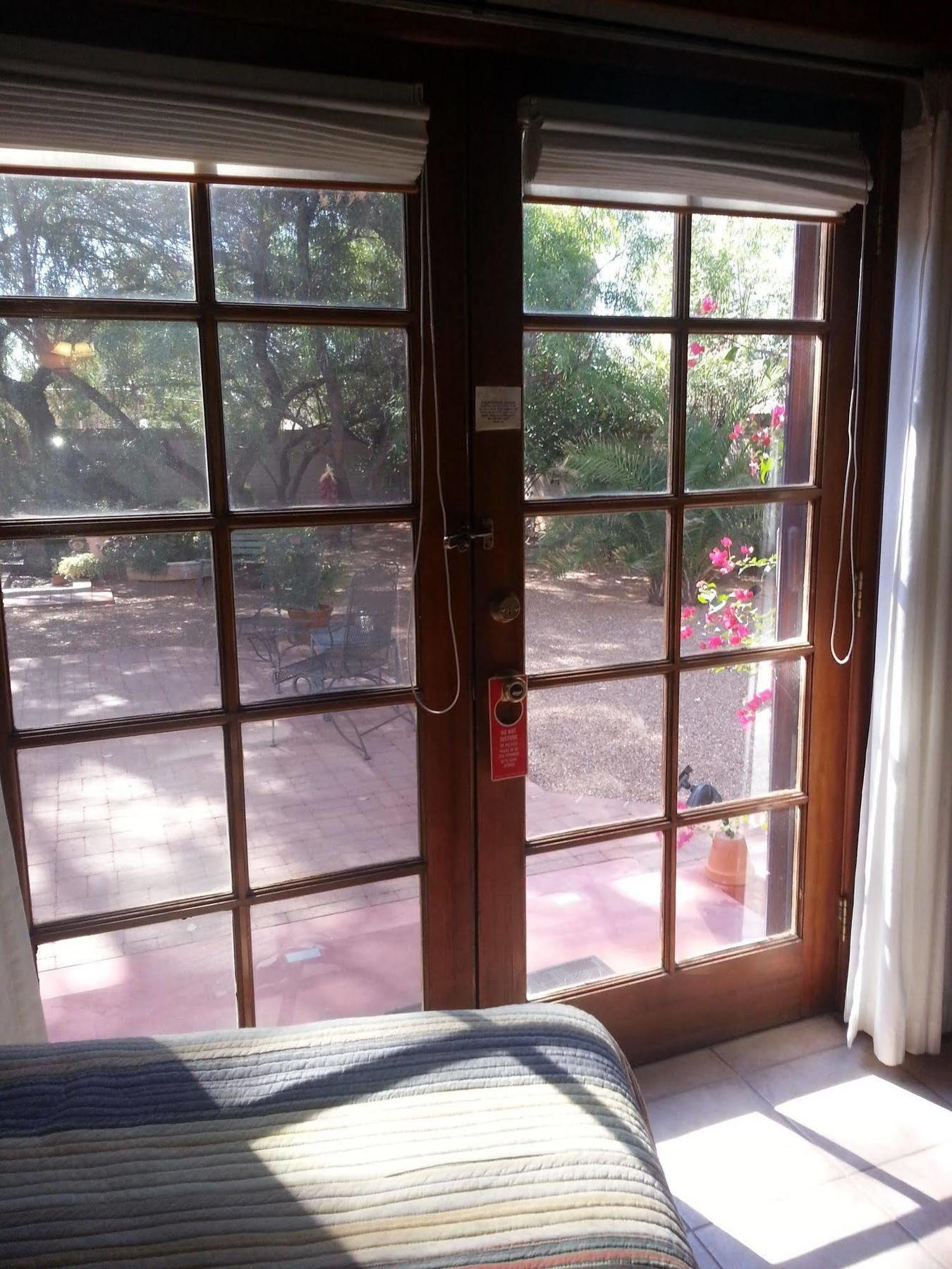 Sam Hughes Bed & Breakfast