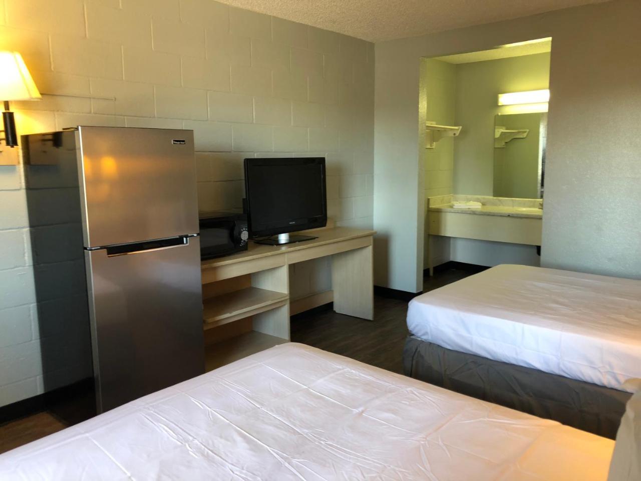 Minsk - Extended Stay, I-10 Airport Motel 2*