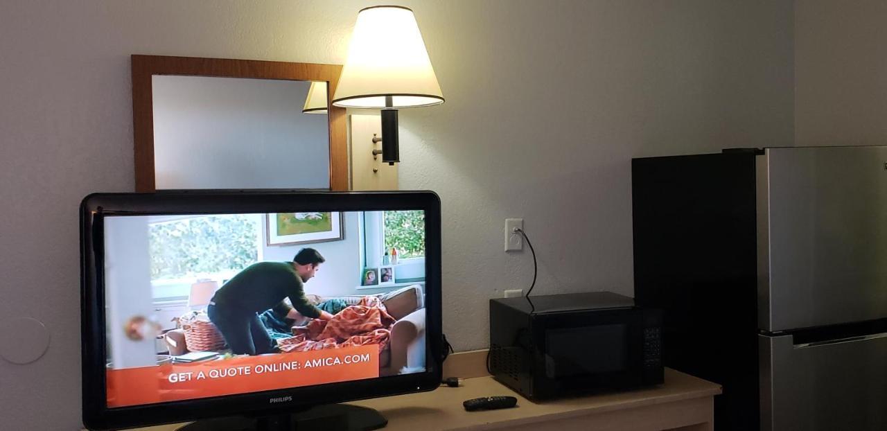 Minsk - Extended Stay, I-10 Airport Motel