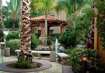 Courtyard By Marriott Williams Centre Hotel 3*